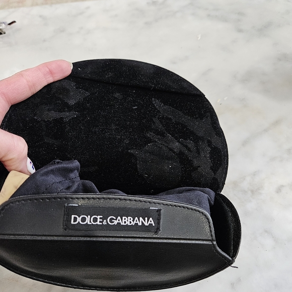 Vintage Y2K Dolce and Gabbana sunglasses - Picture 7 of 9